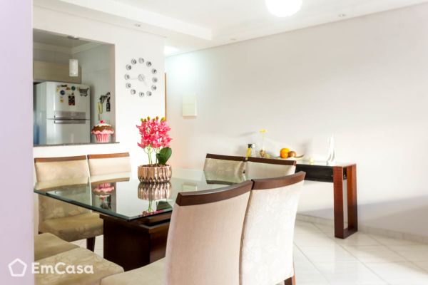 Imóvel na Avenida Cidade Jardim, Jardim Satélite, São José dos Campos - SP - ID-31737
