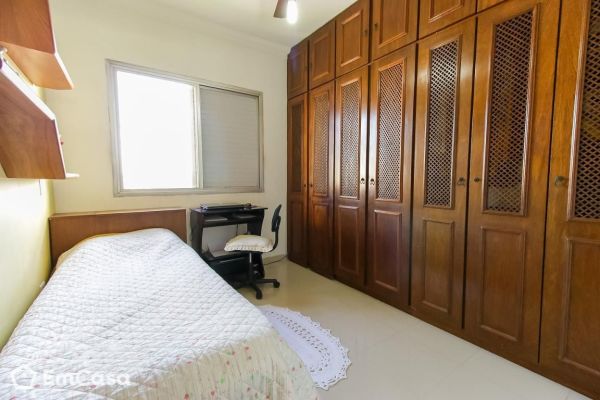 Imóvel na Rua Viaza, Campo Belo, São Paulo - SP - ID-25376