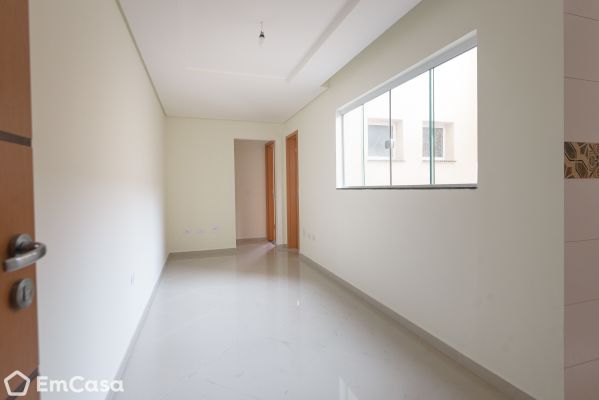 Imóvel na Rua dos Alpes, Vila Curuça, Santo André - SP - ID-40172