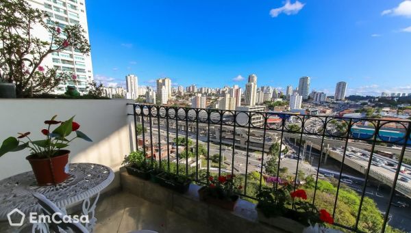 Imóvel na Rua Viaza, Campo Belo, São Paulo - SP - ID-25376
