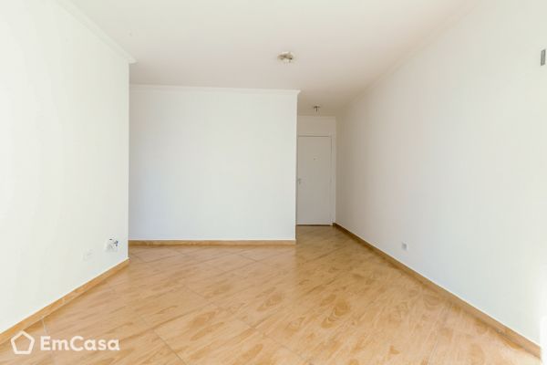Imóvel na Avenida Tívoli, Vila Betânia, São José dos Campos - SP - ID-47251