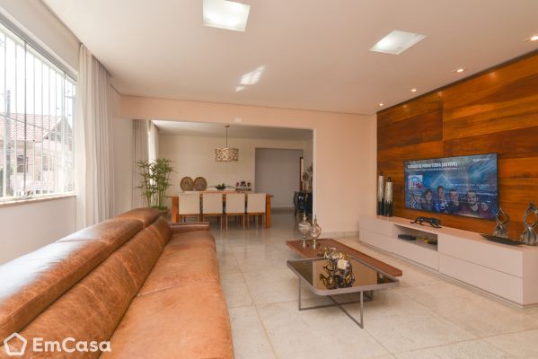Imóvel na Rua Paulo Afonso, Santo Antônio, Belo Horizonte - MG - ID-57662