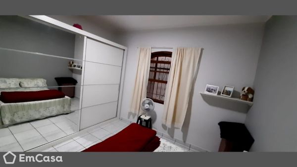Imóvel na Rua Gênova, Conjunto Residencial Trinta e Um de Março, São José dos Campos - SP - ID-35082