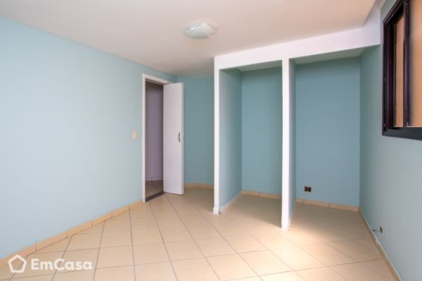 Imóvel na Rua Perrella, Fundação, São Caetano do Sul - SP - ID-50305
