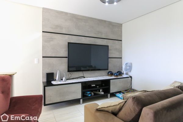 Imóvel na Rua Olinda, Parque Industrial, São José dos Campos - SP - ID-69738