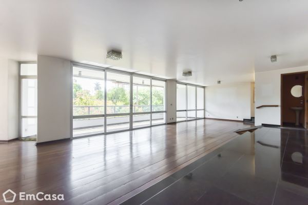 Imóvel na Rua Antônio Cesarino, Cambuí, Campinas - SP - ID-49941