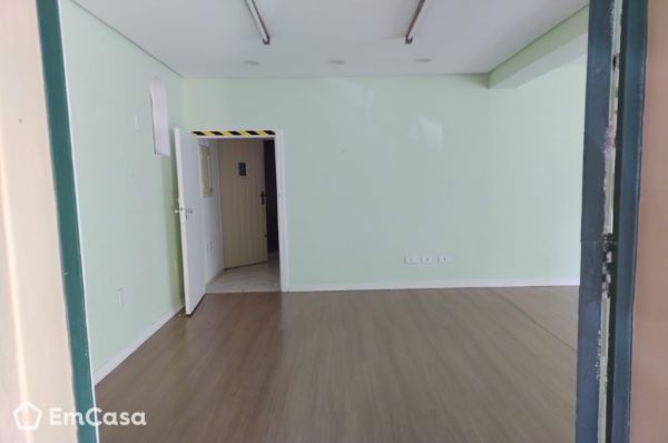 Imóvel na Rua Sampaio Vidal, Jardim Paulistano, São Paulo - SP - ID-37427