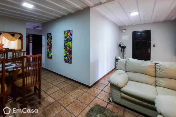 Imóvel na Rua Ribeirão Preto, Centro, Diadema - SP - ID-40769