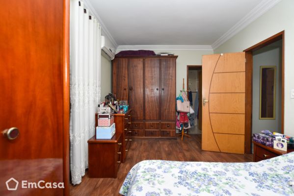 Imóvel na Avenida Hermilo Alves, Vila Ré, São Paulo - SP - ID-49409