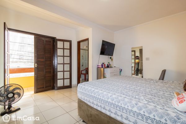 Imóvel na Rua Luís Benasso, Jardim Haydee, Mauá - SP - ID-59575