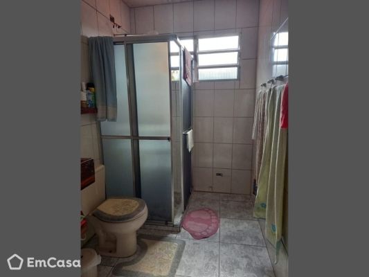 Imóvel na Rua Leoberto Leal, Jardim Santa Mena, Guarulhos - SP - ID-46079