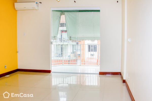 Imóvel na Rua Vereador Duque Estrada, Santa Rosa, Niterói - RJ - ID-38631