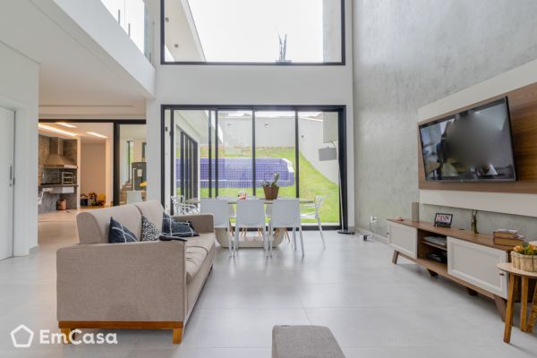Imóvel na Rua das Palmeiras, Condomínio Residencial Alphaville II, São José dos Campos - SP - ID-34974