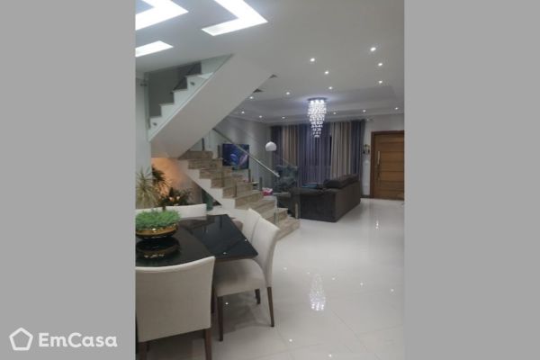 Imóvel na Rua Luiz Gustavo de Vasconcelos, Residencial Bosque dos Ipês, São José dos Campos - SP - ID-33451