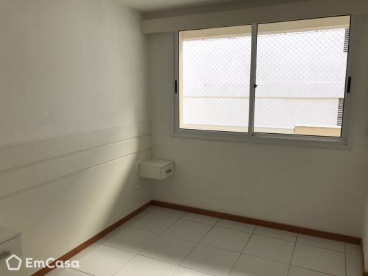 Imóvel na Rua Leonel Magalhães, Charitas, Niterói - RJ - ID-43808