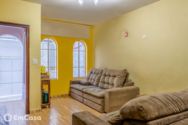Imóvel na Rua Jaboticabal, Vila Bertioga, São Paulo - SP - ID-28409