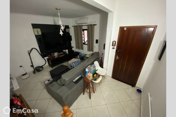 Imóvel na Rua Vítor Alves Rabêlo, Jardim Portugal, São José dos Campos - SP - ID-57201
