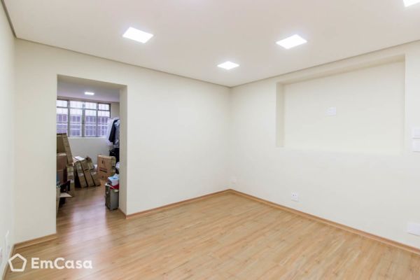 Imóvel na Rua Vieira Fazenda, Vila Mariana, São Paulo - SP - ID-15219