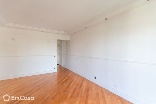 Imóvel na Avenida José Galante, Vila Suzana, São Paulo - SP - ID-35291