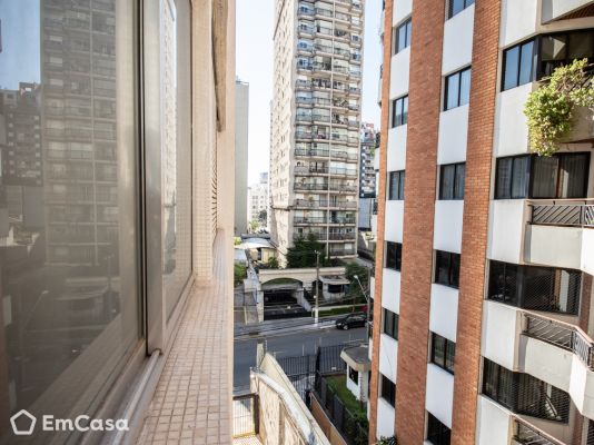 Imóvel na Avenida Conselheiro Rodrigues Alves, Vila Mariana, São Paulo - SP - ID-7482