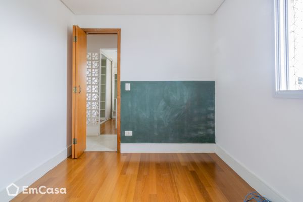 Imóvel na Rua Pederneiras, Vila Palmares, Santo André - SP - ID-37949