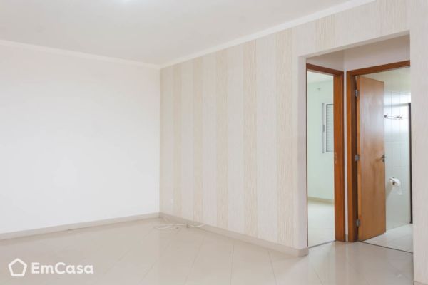 Imóvel na Avenida Cidade Jardim, Jardim Satélite, São José dos Campos - SP - ID-31256