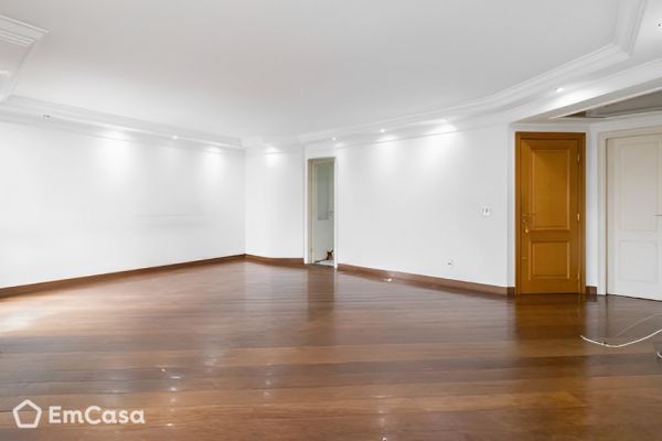 Imóvel na Rua Luzia Balzani, Vila Moreira, Guarulhos - SP - ID-70859