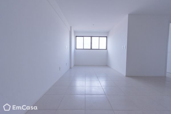 Imóvel na Rua Nelson de Azevedo Souza, Mangabeiras, Maceió - AL - ID-55580