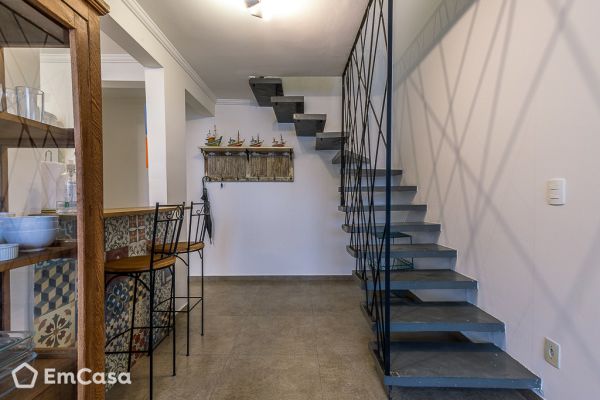Imóvel na Rua Icatu, Conjunto Residencial Trinta e Um de Março, São José dos Campos - SP - ID-36053