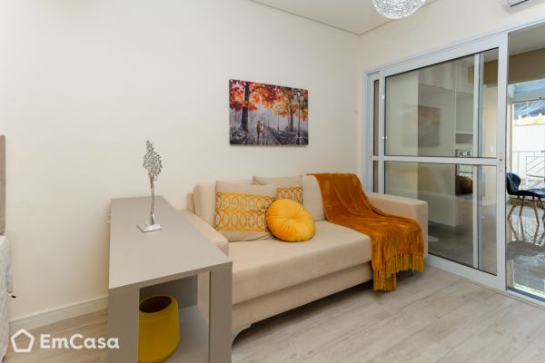 Imóvel na Avenida Vereador José Diniz, Jardim Petrópolis, São Paulo - SP - ID-26202