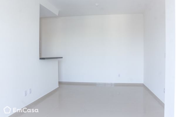 Imóvel na Praça Alexandre Magno, Jardim Oriente, São José dos Campos - SP - ID-30959