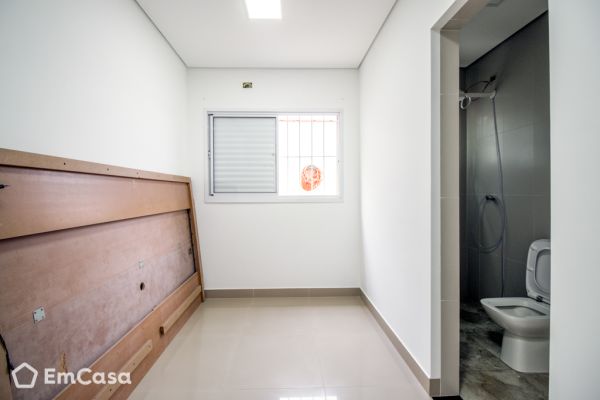 Imóvel na Rua Sud Menucci, Vila Camilópolis, Santo André - SP - ID-39361