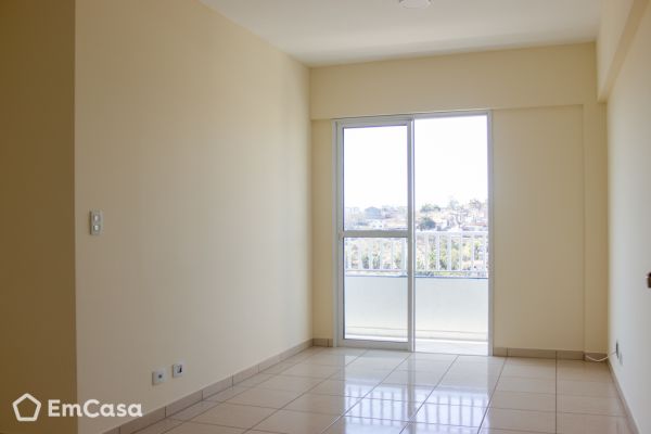 Imóvel na Rua Mário Alves de Almeida, Jardim Satélite, São José dos Campos - SP - ID-30796