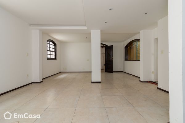 Imóvel na Rua Xingú, Freguesia de Jacarepaguá, Rio de Janeiro - RJ - ID-37173