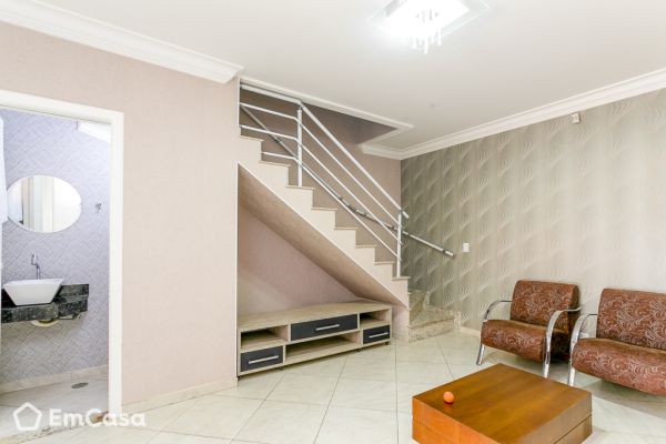 Imóvel na Rua Ercília, Vila Camilópolis, Santo André - SP - ID-68996