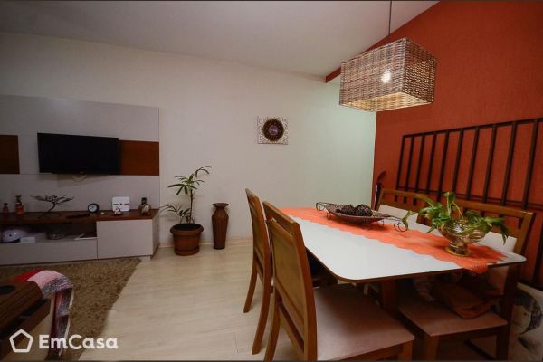 Imóvel na Avenida Almirante Ary Parreiras, Icarai, Niterói - RJ - ID-42286