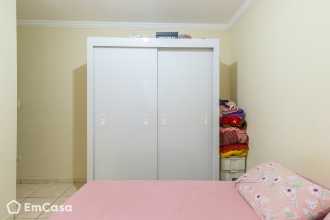 Imagem do imóvel ID-42644 na Rua Vicente Mota Corrêa, Vila Tesouro, São José dos Campos - SP