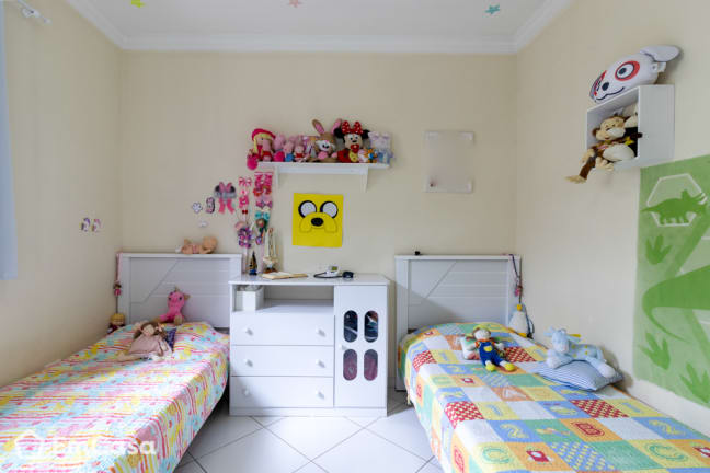 Imagem do imóvel ID-42776 na Rua Hélio de Almeida Ferreira, Jardim Ismênia, São José dos Campos - SP