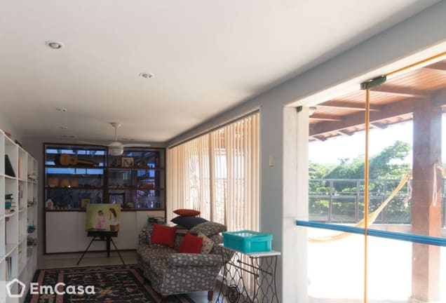 Imagem do imóvel ID-33459 na Avenida General Guedes da Fontoura, Barra da Tijuca, Rio de Janeiro - RJ