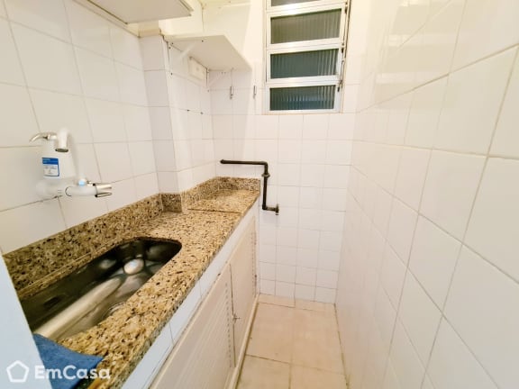 Imagem do imóvel ID-32889 na Avenida Nossa Senhora de Copacabana, Copacabana, Rio de Janeiro - RJ
