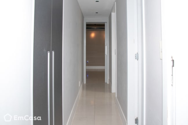 Imagem do imóvel ID-33152 na Avenida General San Martin, Leblon, Rio de Janeiro - RJ