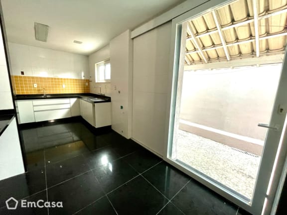 Imagem do imóvel ID-39265 na Rua Altamir Lima Souza de Jesus, Itaipu, Niterói - RJ