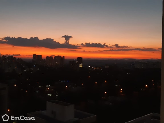 Imagem do imóvel ID-30872 na Rua Pedro de Toledo, Vila Adyana, São José dos Campos - SP