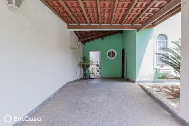Imagem do imóvel ID-32918 na Rua Heitor de Andrade, Jardim das Indústrias, São José dos Campos - SP