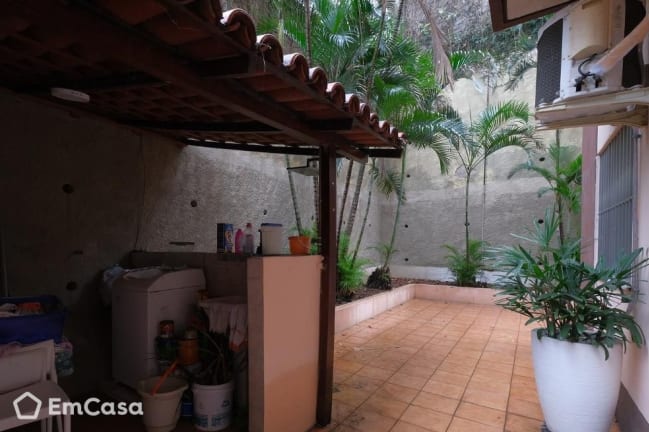 Imagem do imóvel ID-31578 na Rua Teodoro da Silva, Vila Isabel, Rio de Janeiro - RJ