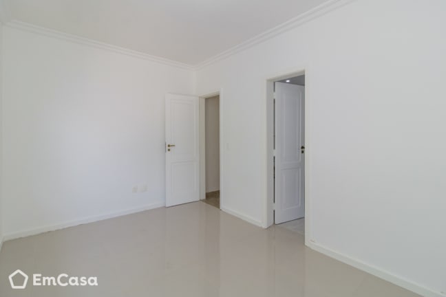 Imagem do imóvel ID-32792 na Rua Orlando Madeira de Lei, Recreio dos Bandeirantes, Rio de Janeiro - RJ