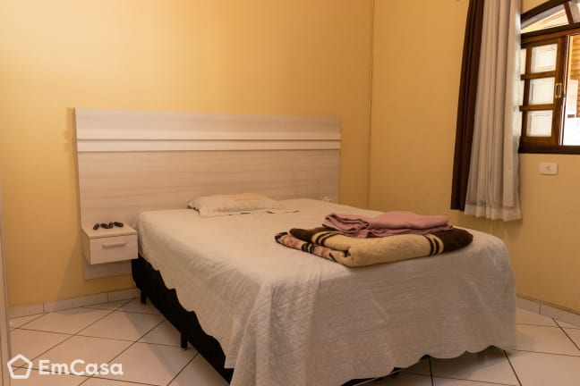 Imagem do imóvel ID-42270 na Rua Londrina, Residencial Bosque dos Ipês, São José dos Campos - SP