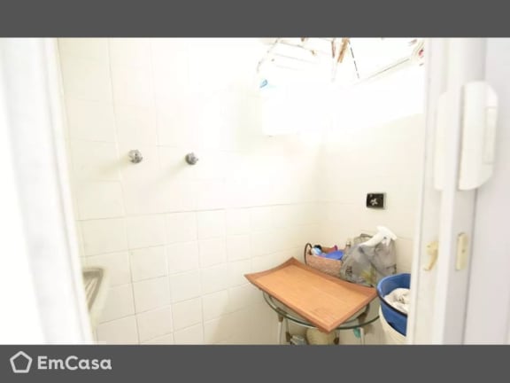 Imagem do imóvel ID-42893 na Rua Gomes Carneiro, Ipanema, Rio de Janeiro - RJ