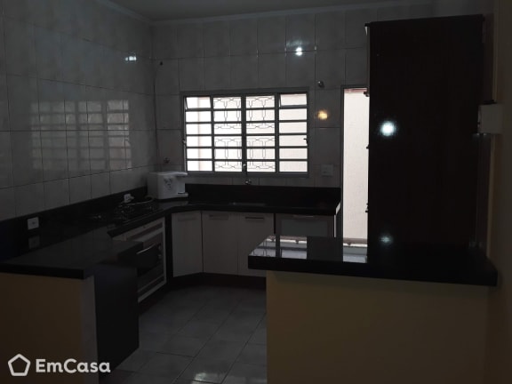 Imagem do imóvel ID-42551 na Rua Guedes Diamante, Jardim Paraíso do Sol, São José dos Campos - SP