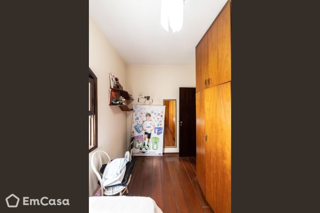 Imagem do imóvel ID-37625 na Rua Cambará, Vila Bertioga, São Paulo - SP